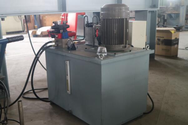 臥式拉力試驗機油源系統(tǒng) 臥式拉力試驗機油源系統(tǒng)